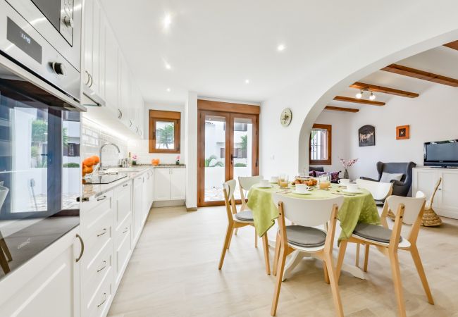 Bungalow à Benissa - THOMAS, Bungalow pour 6 personnes et piscine,wifi