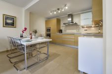 Appartement à Moraira - MARJALETA, Bel appartement dans le centre de Moraira pour 4 pax wifi gratuit.
