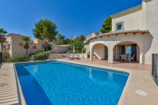 Villa à Benitachell - LOXI, belle villa à Cumbre del Sol pour 6 pax avec piscine privée et vue sur la mer.