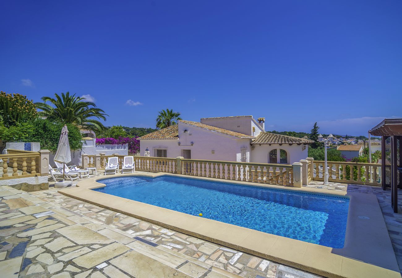 Villa in Benissa - SIMPSON, villa en Benissa para 6 pax with private pool. free wifi