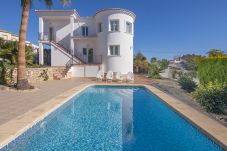 Villa in Calpe / Calp - SOLEADA, Beautiful villa for 8 pax in Calpe private pool and free wifi.