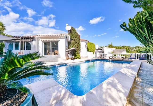 Villa in Benissa - Villa for rent in Benissa CATHY 