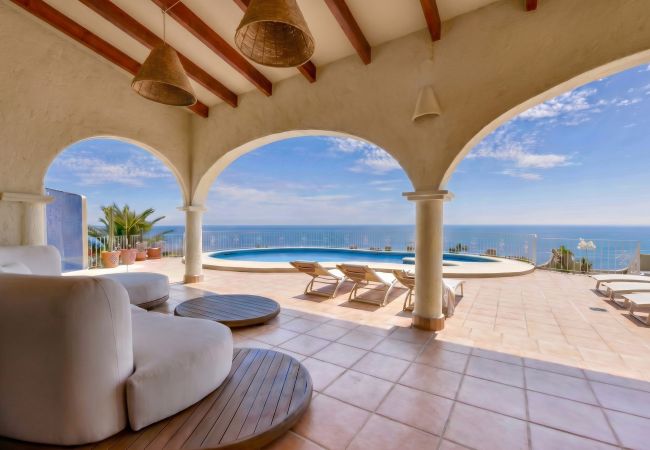 Villa in Benitachell - Villa rental in Cumbre del Sol DIVINA