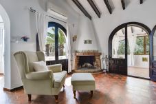 Villa in Benissa - Ferienhäuser villa HELGA