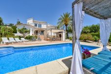 Villa in Moraira - Ferienhausvermietung in Moraira PURA VIDA