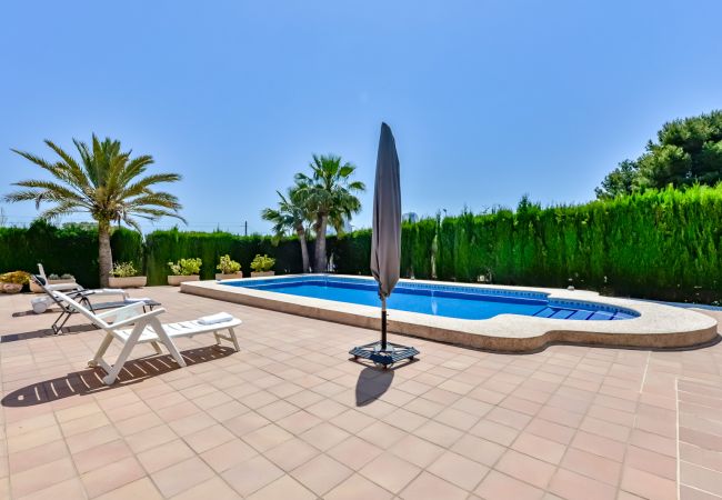 Villa in Calpe - Villa zur Miete in Calpe AZORIN für 6 pax, mit privatem Pool.